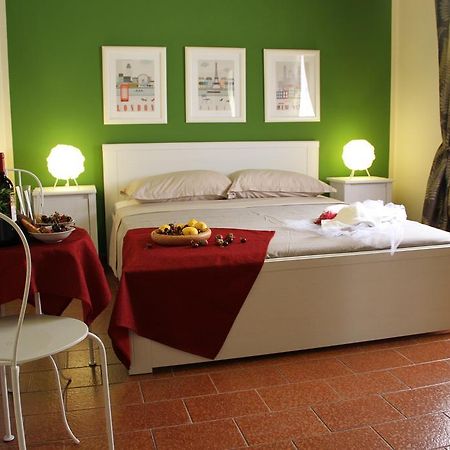 Retro Rooms Cefalú Habitación foto