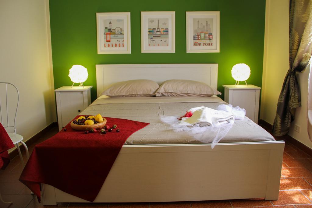 Retro Rooms Cefalú Habitación foto